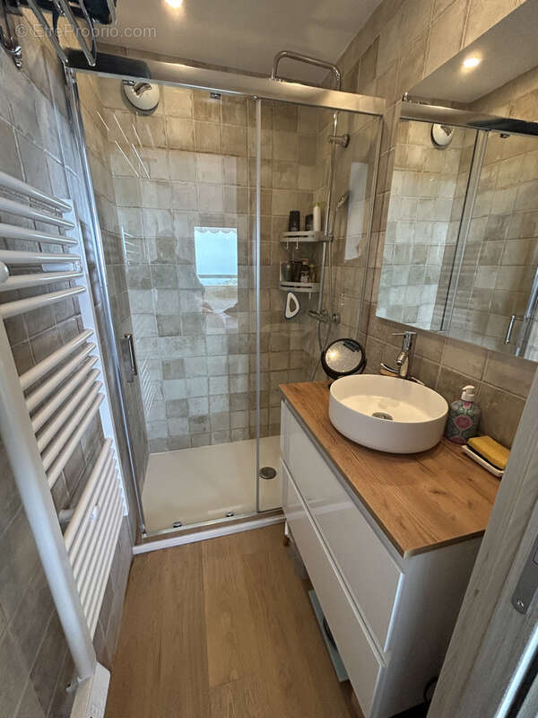 Appartement à ROQUEBRUNE-CAP-MARTIN