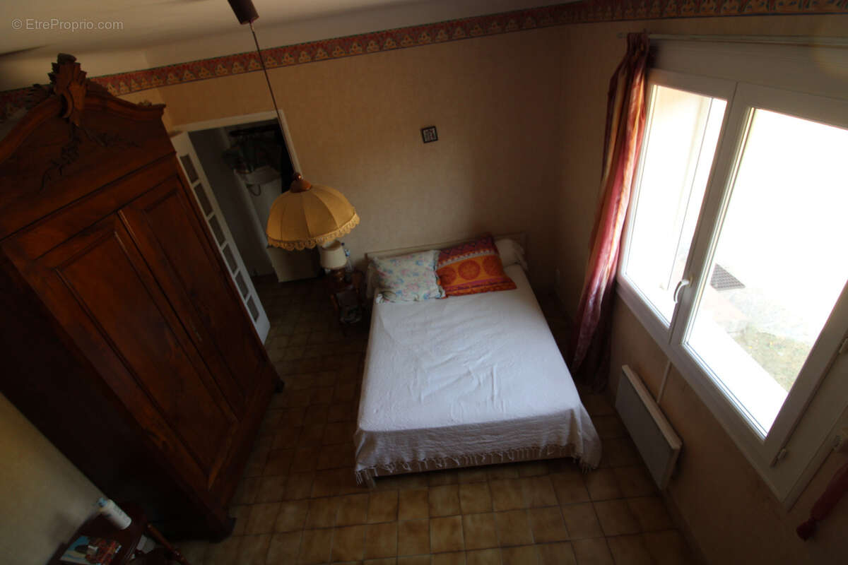 Maison à SAINT-JULIEN-DE-CASSAGNAS