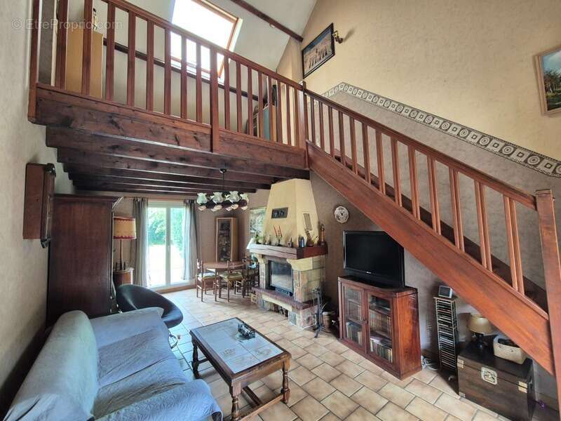 Pavillon 4 chambres, garage - photo 2