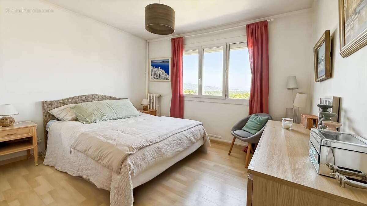 Appartement à LE CANNET