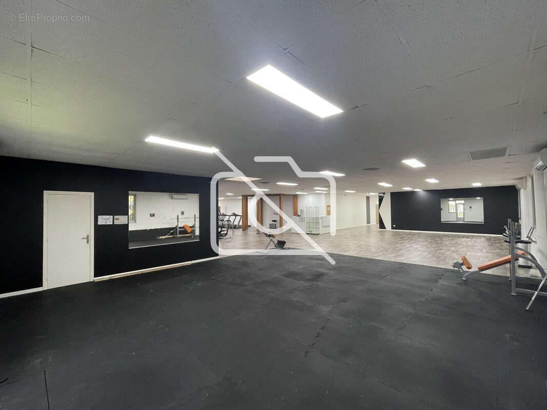 Commerce à BONDOUFLE