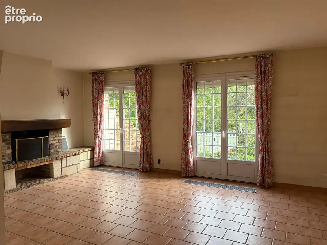 Maison Saint Aubin Les Elbeuf 4 pièce(s) 115 m2 - photo 2