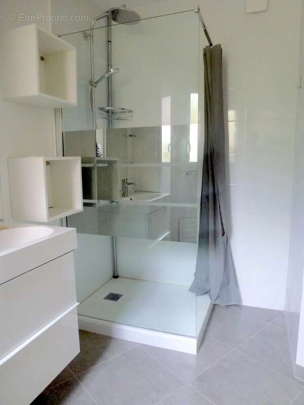 Appartement à ISSY-LES-MOULINEAUX
