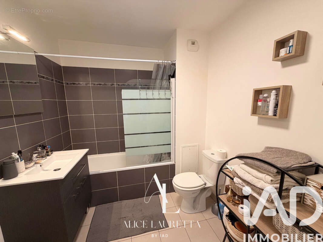 Photo 2 - Appartement à ELANCOURT
