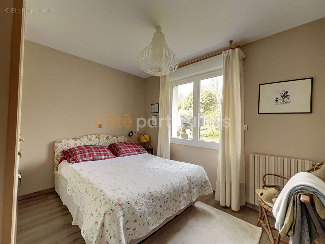 Maison à THORIGNY-SUR-MARNE