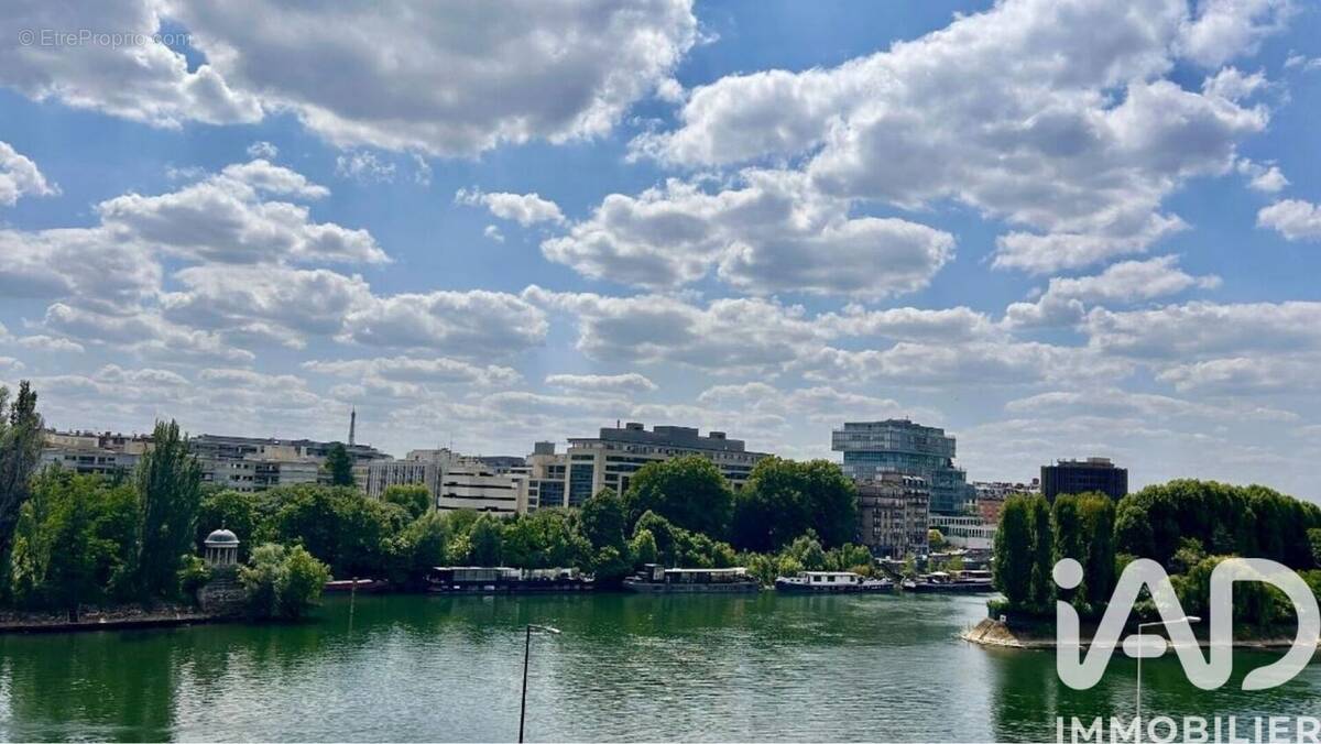 Photo 1 - Appartement à COURBEVOIE