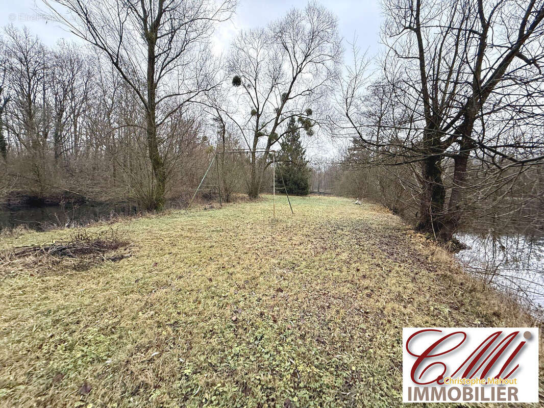 Terrain à VITRY-LE-FRANCOIS