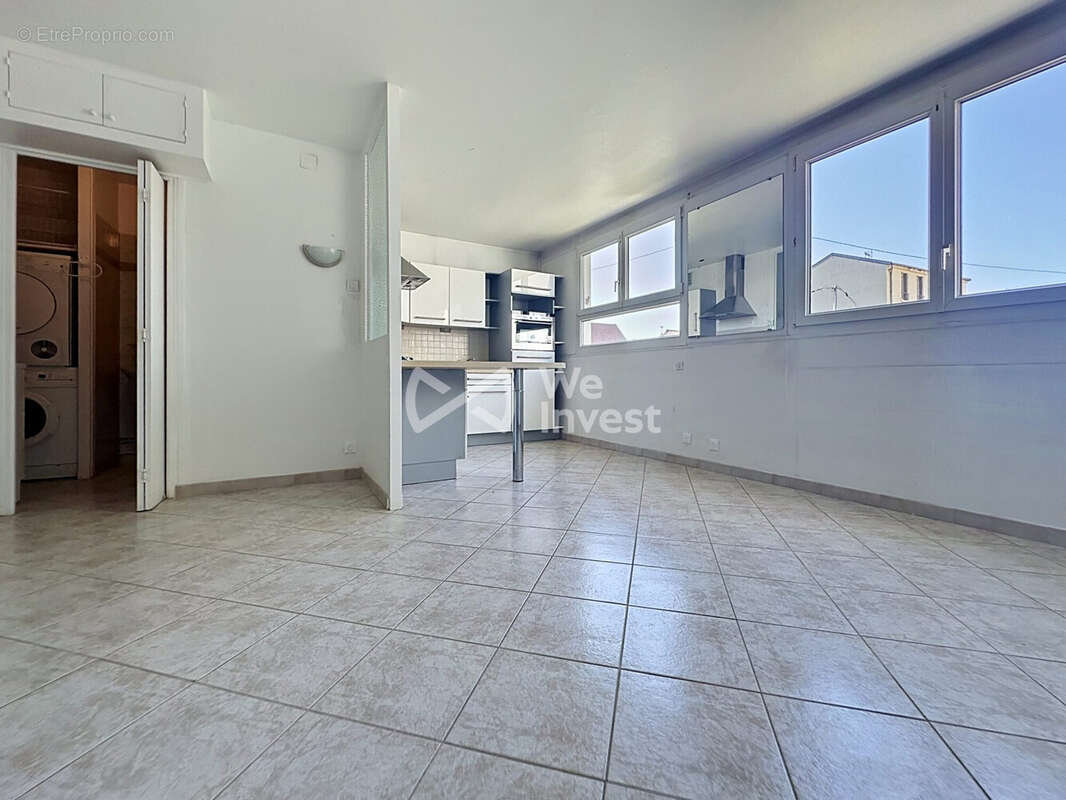 Appartement à COLOMBES