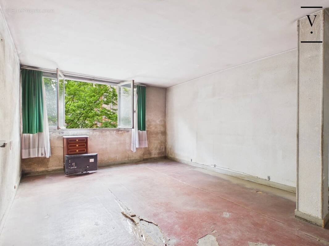 Appartement à PARIS-19E