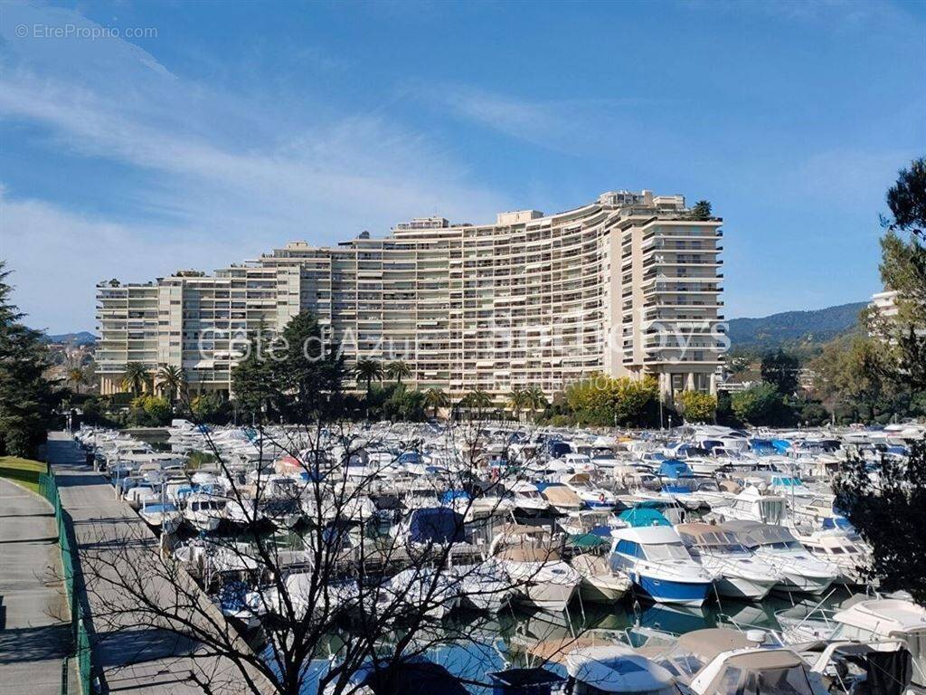 Appartement à MANDELIEU-LA-NAPOULE