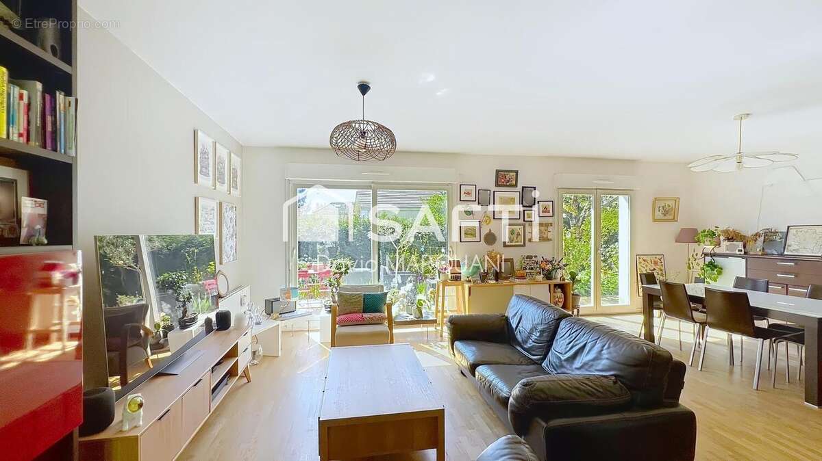 Photo 2 - Maison à MONTMORENCY