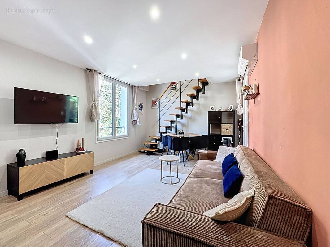 Appartement à CAGNES-SUR-MER