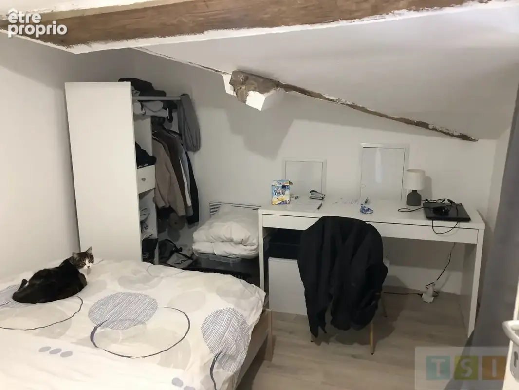 Maison ancienne en pierre et dépendances sur terrain de 362 m² - photo 6