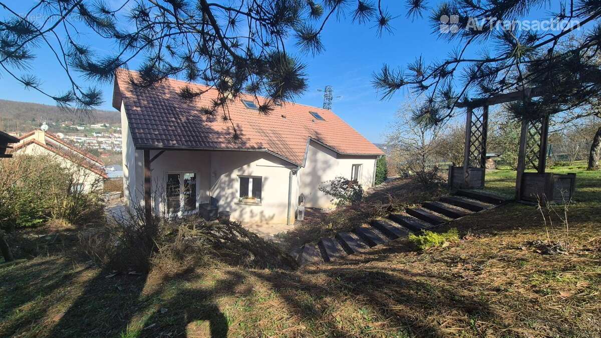 Maison à CHAMPIGNEULLES