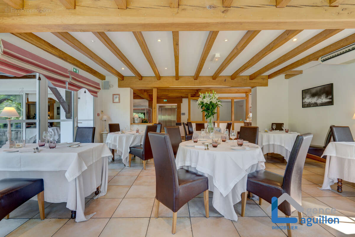 Hotel - restaurant a vendre au pays basque a biriatou -2300m2 - photo 9