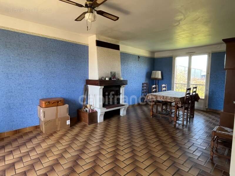 Maison à SAINT-FARGEAU