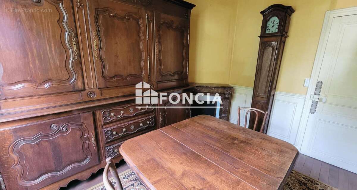 Maison de caractere a renover - photo 2