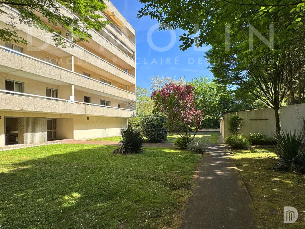 Appartement à BORDEAUX