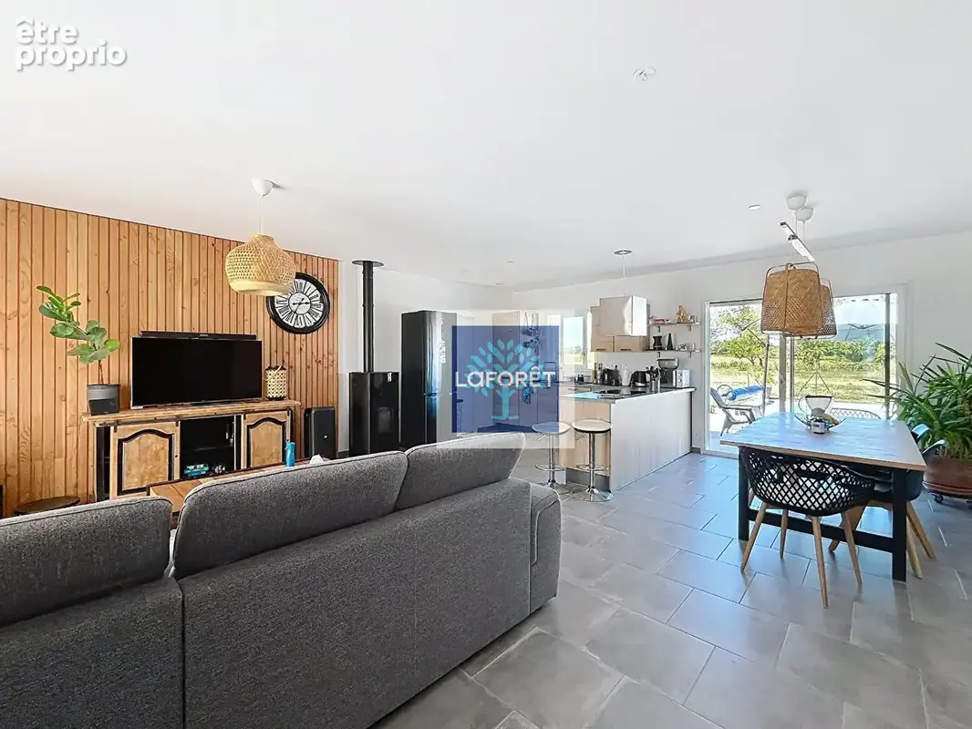 Maison sous décennale, 4 chambres, piscine et garage - photo 9