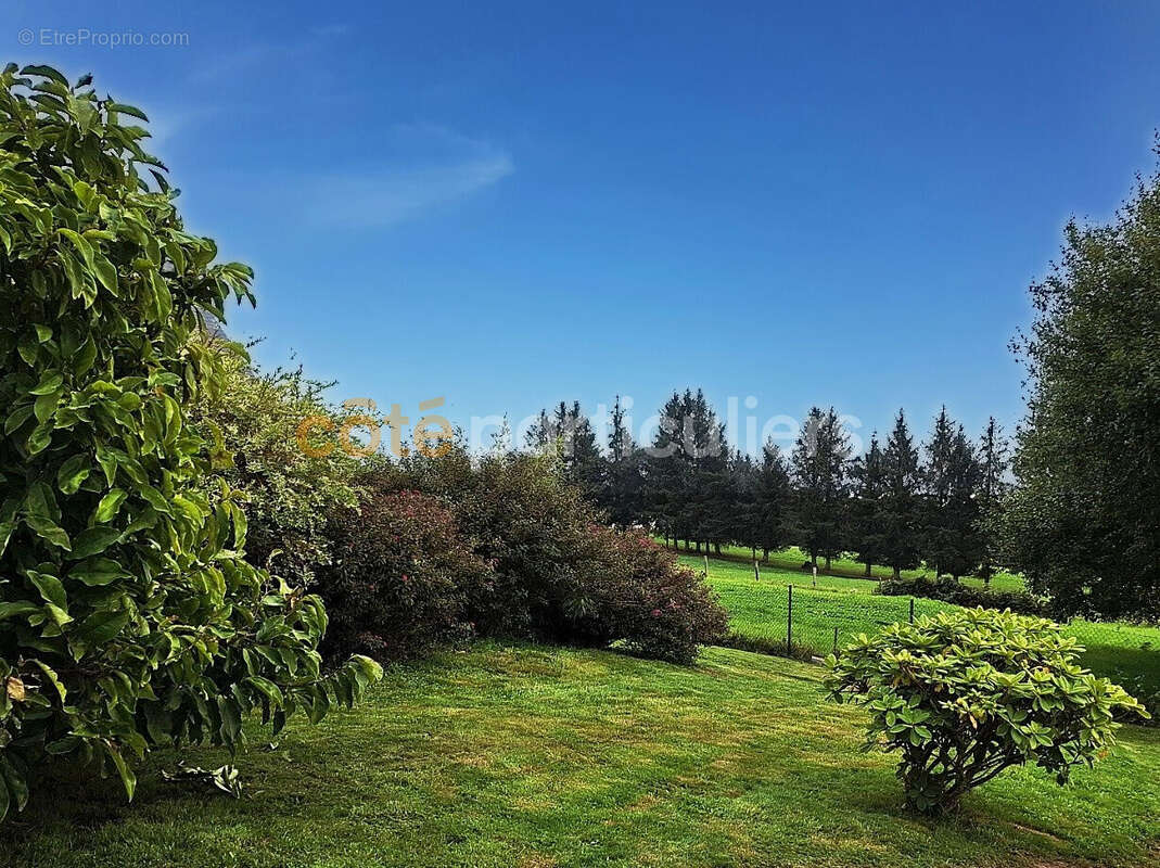 Maison à VILLEDIEU-LES-POELES