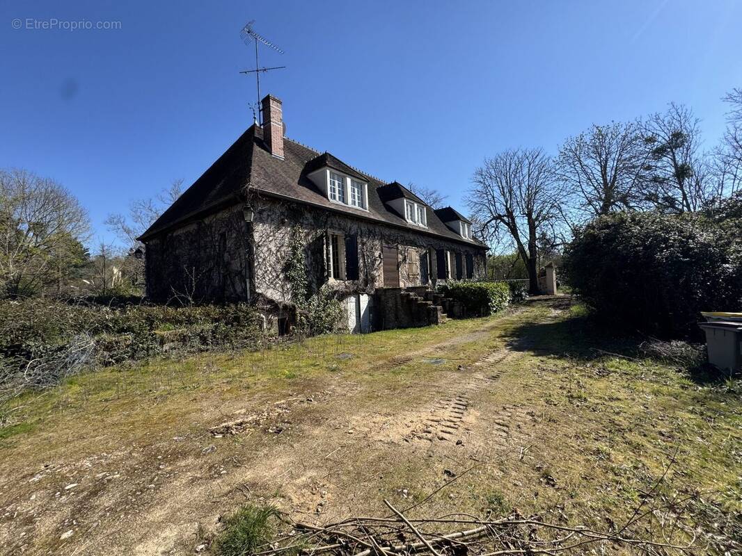 Maison à SAINT-VICTOR