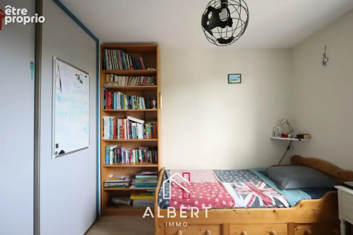 Angers Les Justices - Appartement type 5 de 110 M2 - 3 chambres, balcon et garage - photo 12