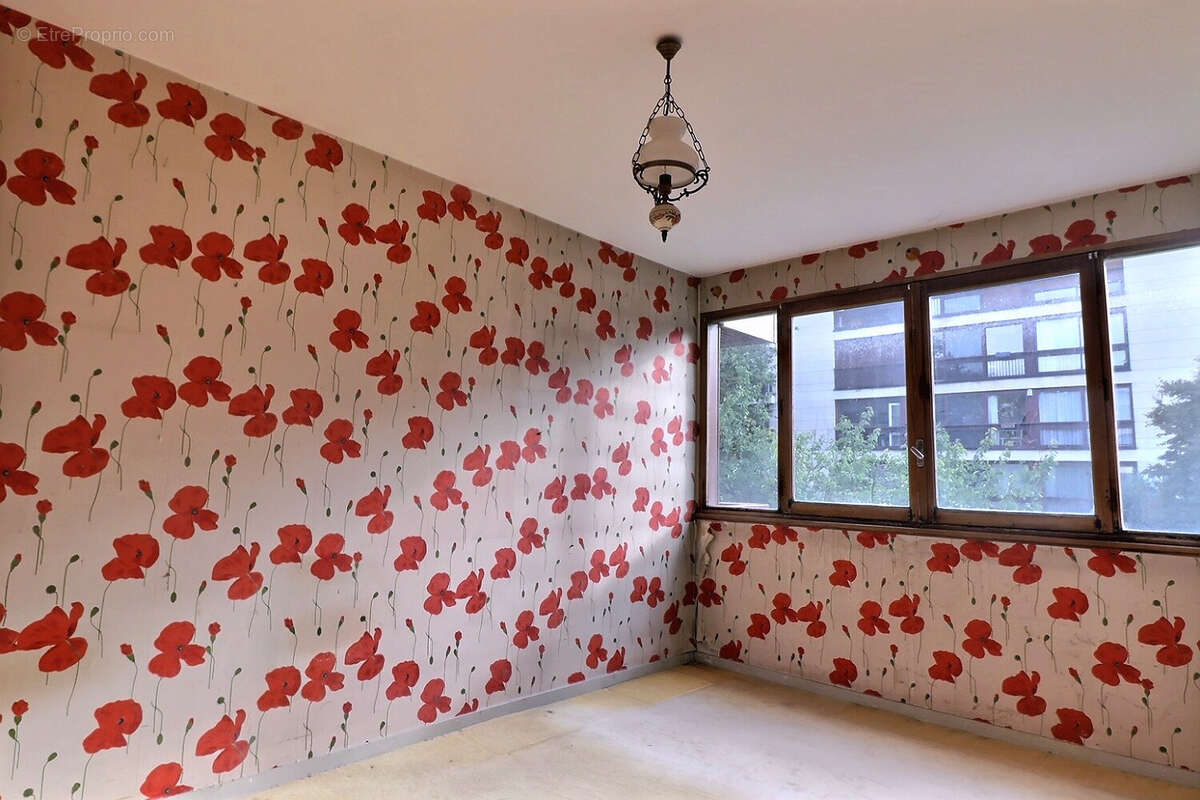 Appartement à FONTENAY-LE-FLEURY