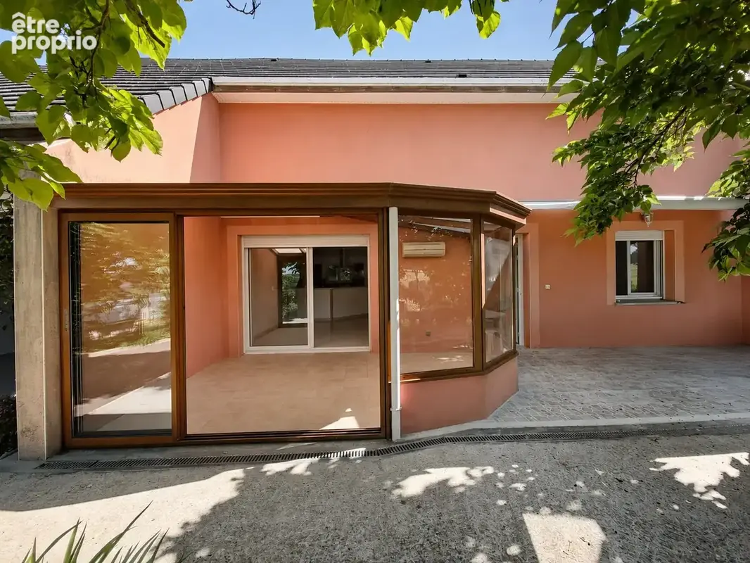 Maison 6 pièces 157 m² à vendre à Beynat (19190) - photo 3