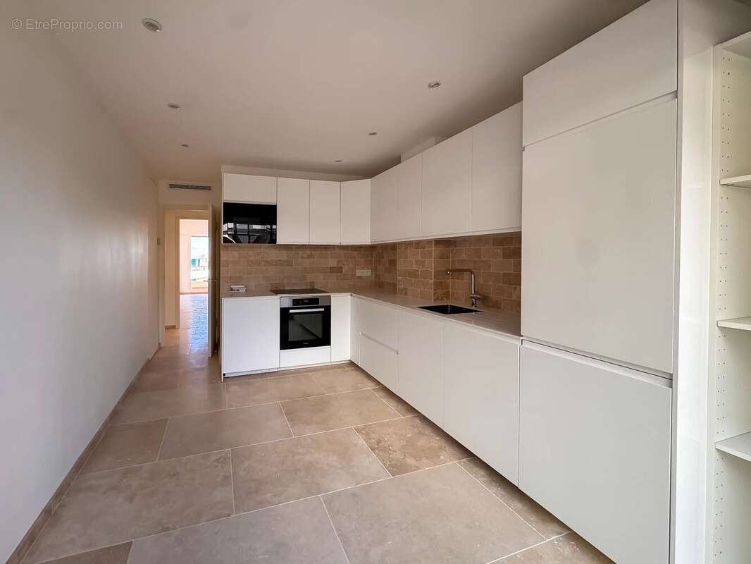 Appartement à BEAULIEU-SUR-MER