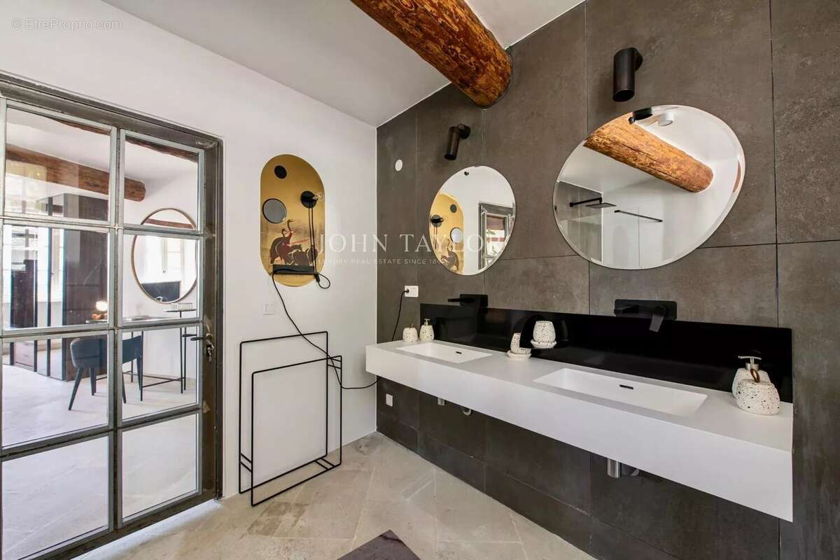 Appartement à GORDES