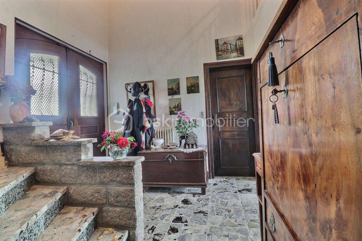 Maison à JALIGNY-SUR-BESBRE