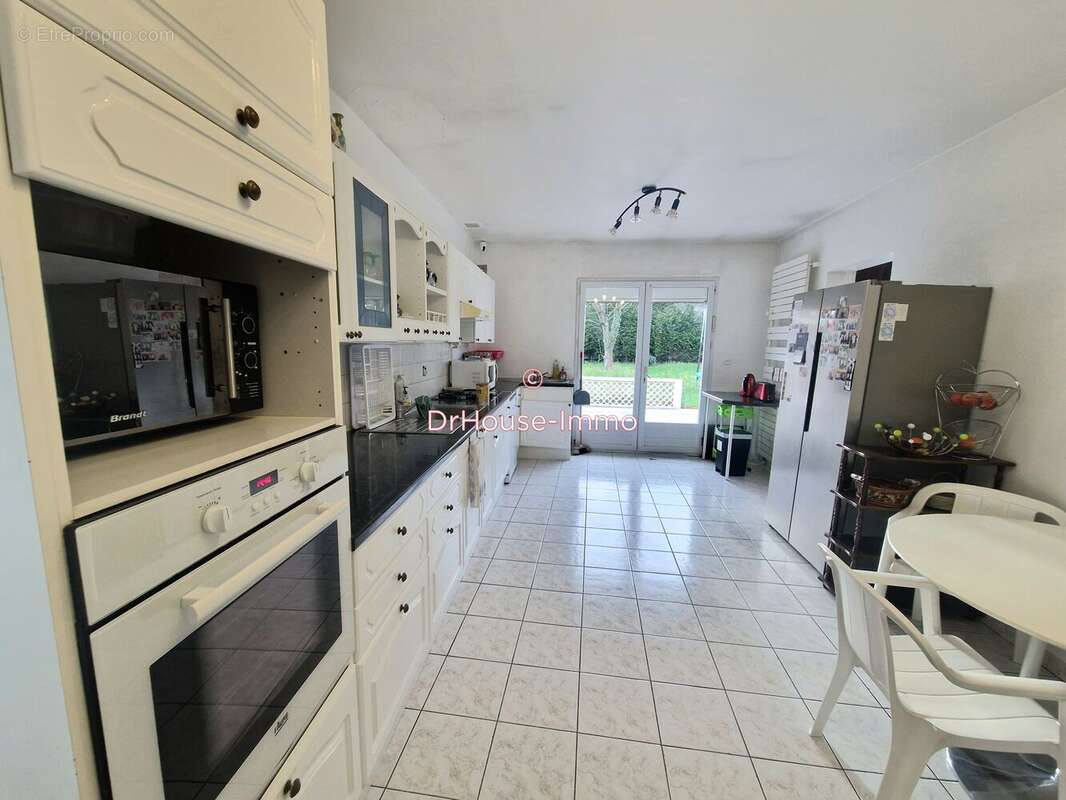 Maison à BONNEUIL-SUR-MARNE