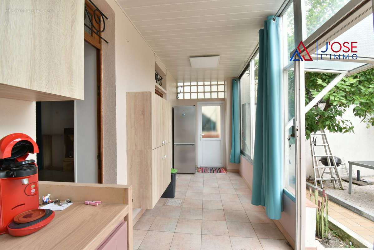 Appartement à MARSEILLE-7E
