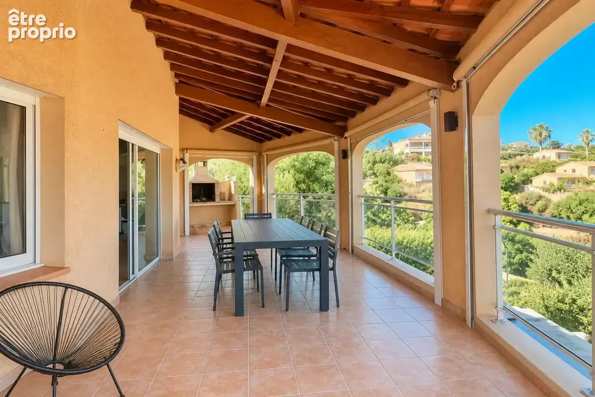 Magnifique villa 237m2 piscine vue mer à Propriano - photo 15
