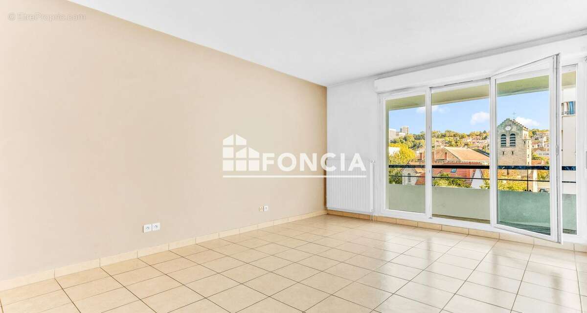 Appartement à CACHAN