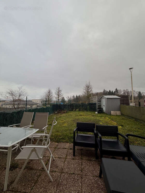 Appartement à THAON-LES-VOSGES