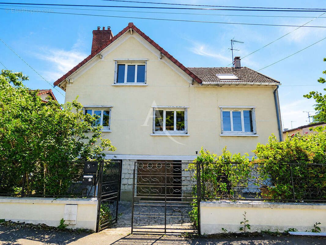 Maison à GAGNY