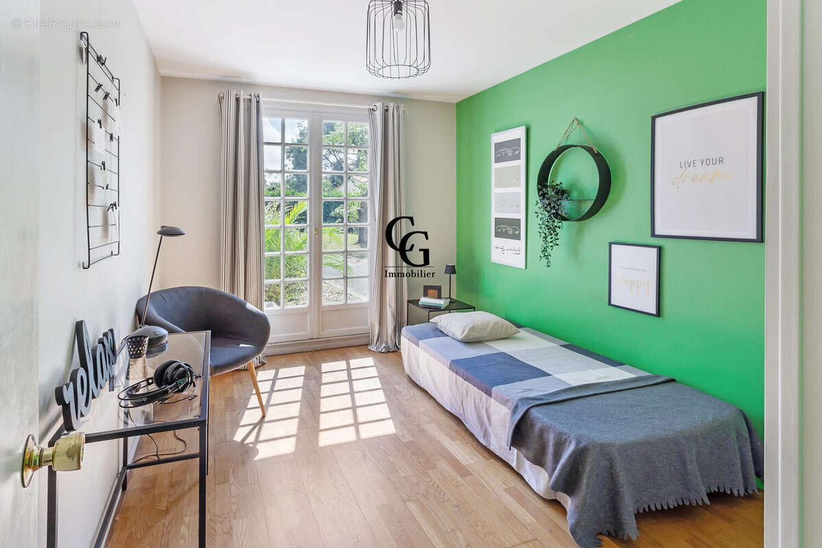 Maison à SAINT-SEBASTIEN-SUR-LOIRE