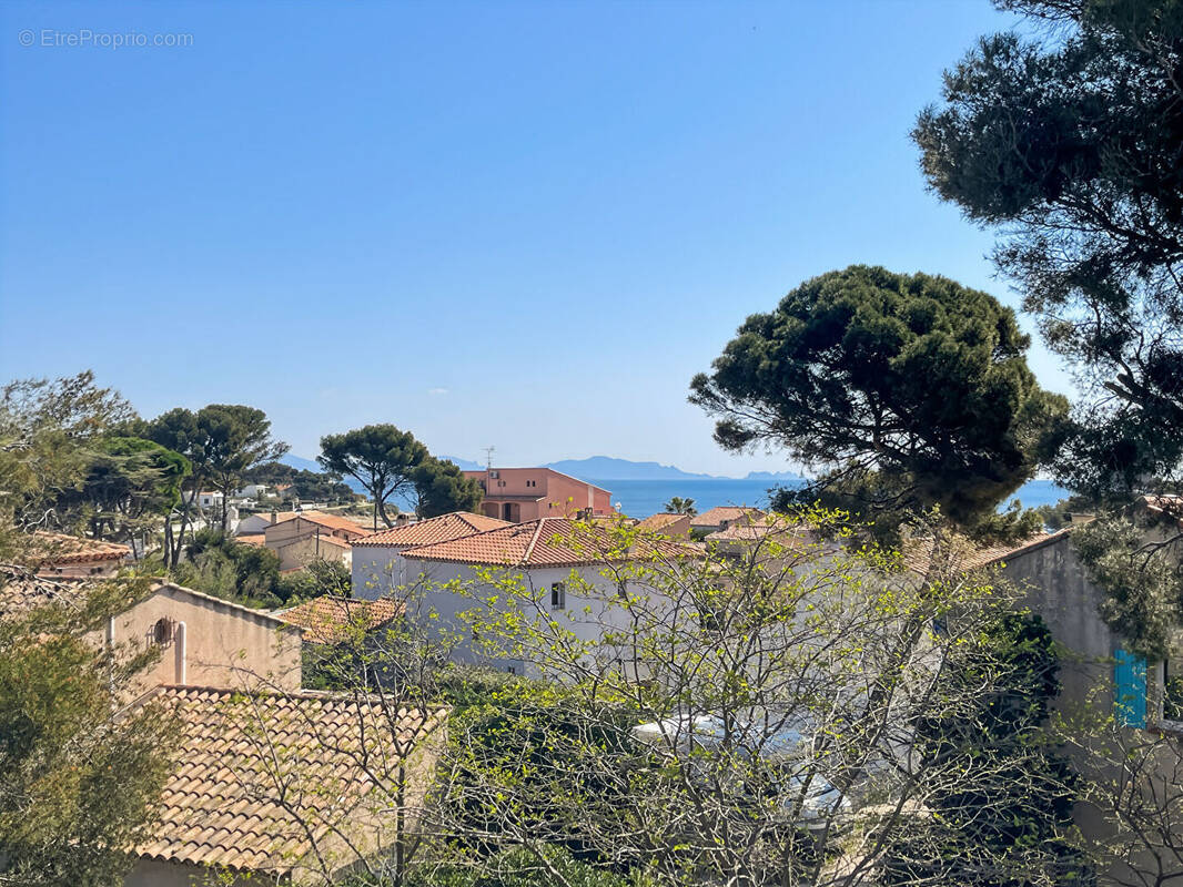 Appartement à SAUSSET-LES-PINS