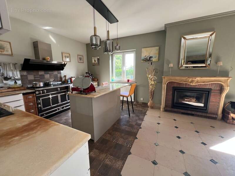 Maison à NUITS-SAINT-GEORGES