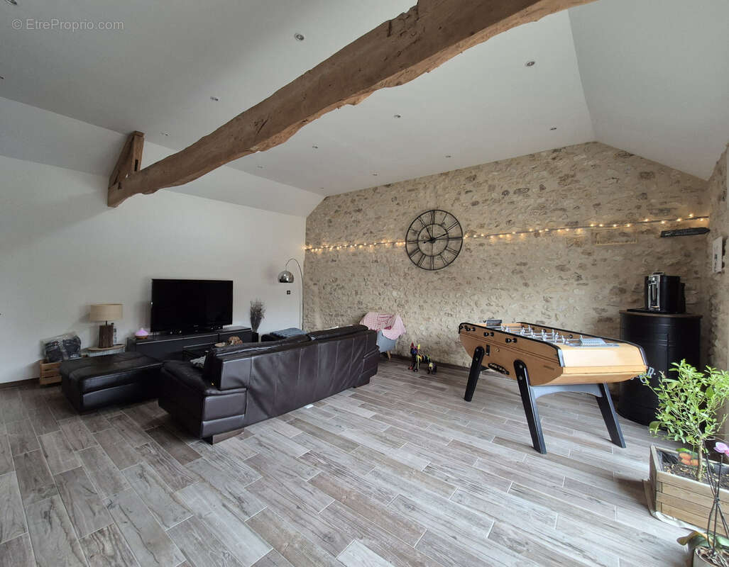 Maison à ARNOUVILLE-LES-MANTES