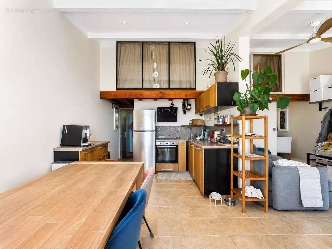 Appartement à THEOULE-SUR-MER