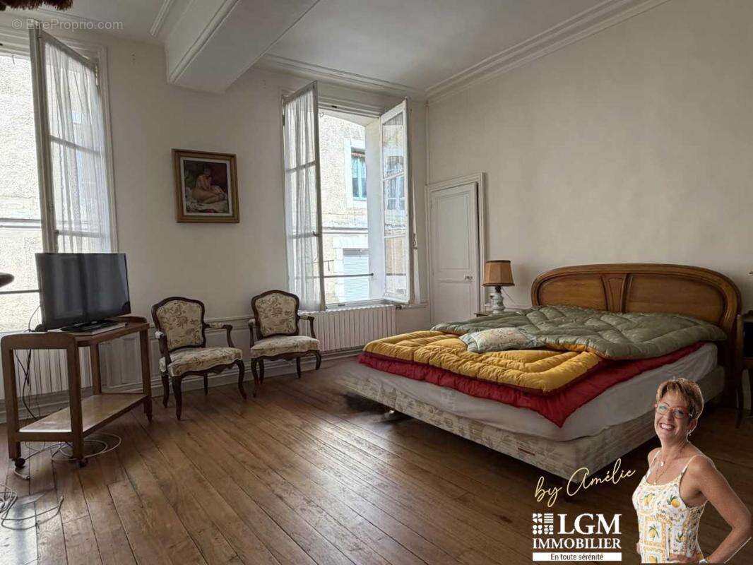 Demeure d'exception au cœur du vieux Château-Thierry -5 Chambres, un appartement - 319 m² d'histoire ! - photo 16