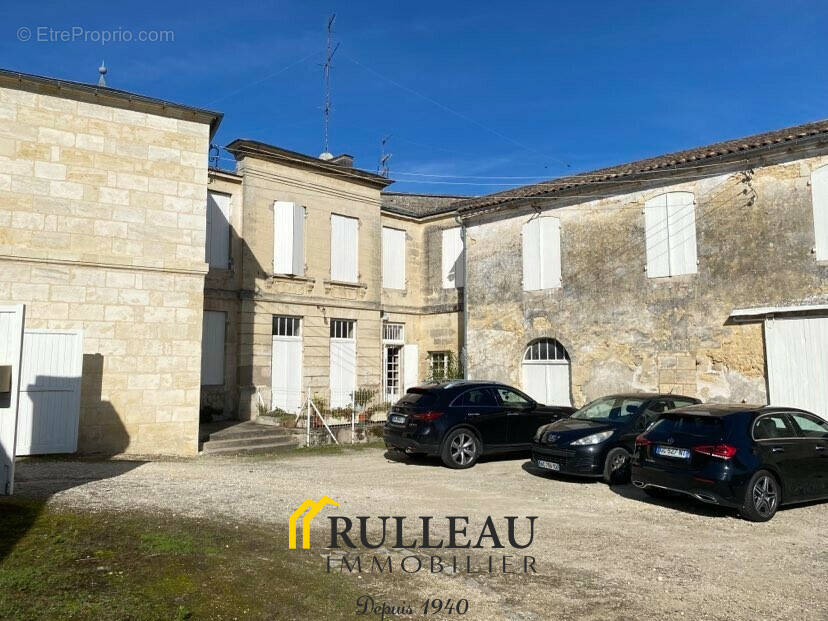 Maison à BLAYE