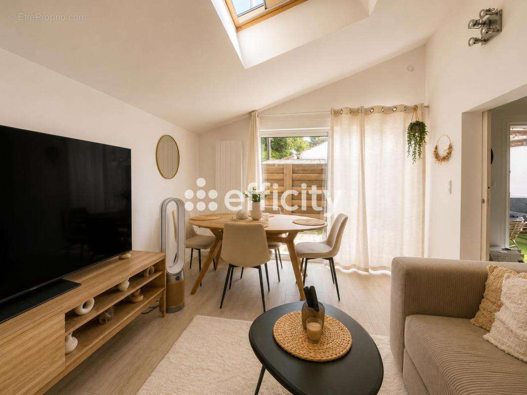 Maison à MARSEILLE-10E