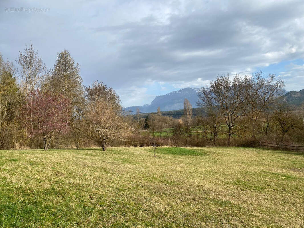 Maison à MONTLAUR-EN-DIOIS