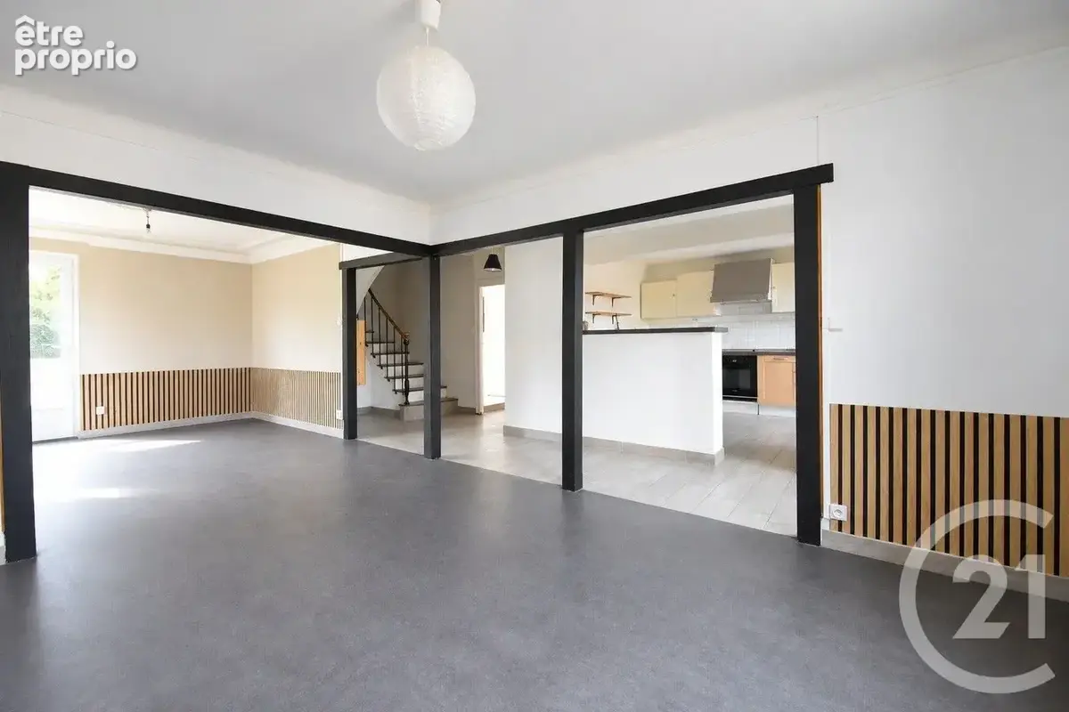Maison 4 pièces 123 m² à vendre à Le Vernet (03200) - photo 7