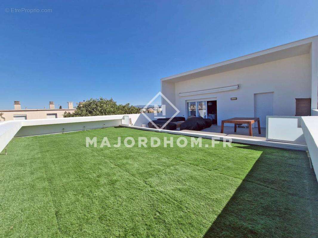 Appartement à MARSEILLE-9E