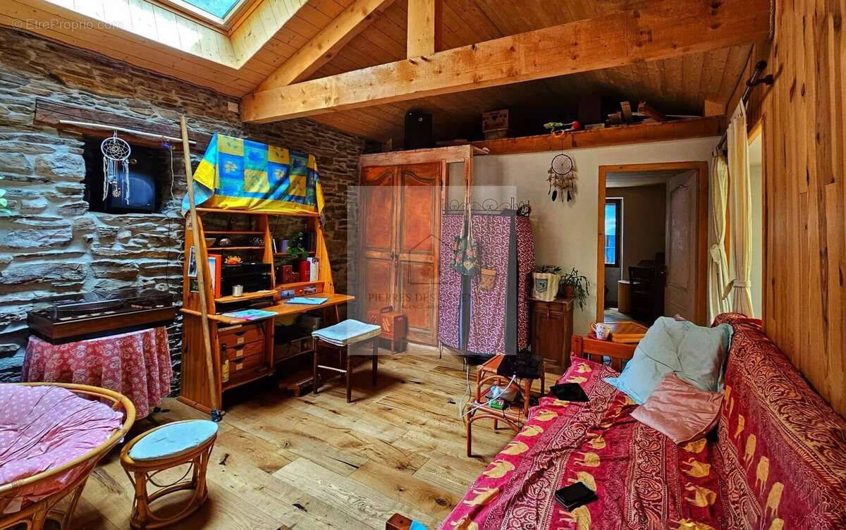 Maison à CHAMBORIGAUD