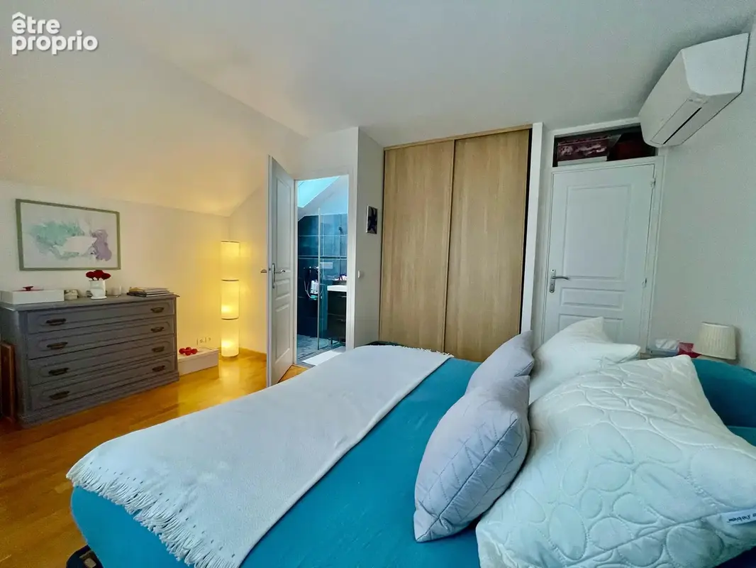 LA MARE - sublime maison 3 chambres, jardin et garage - à proximité du Métro ligne 5 ! - photo 9